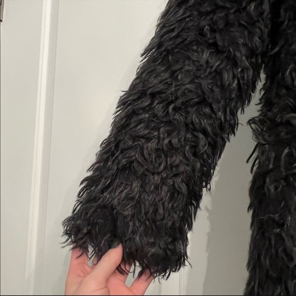 53. Elizabeth & James Iris Boyfriend Faux Fur Coat Black - Picture 6 of 7